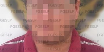 Detienen a hombre por probable abuso de menor en domicilio de un familiar