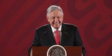 Al Zócalo el 1 de julio en el Zócalo, convoca AMLO