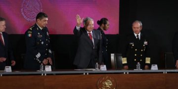 AMLO pide a Guardia Nacional respetar los derechos humanos