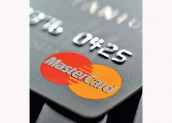 Tarjetas MasterCard deja usar nombre elegido, a personas transgénero