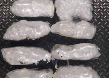 Militares encuentran 4 kg de cristal dentro de una bocina y rescata a 18 migrantes en SLP