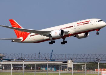 Avión de “Air India” aterrizó de emergencia por amenaza de bomba