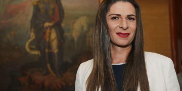 Ana Guevara fue denunciada por sólo trabajar de lunes a jueves en CONADE