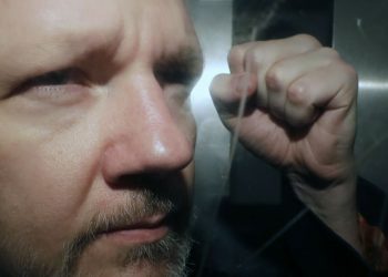 Fiscalía sueca aceptó fallo para no detener a Julian Assange