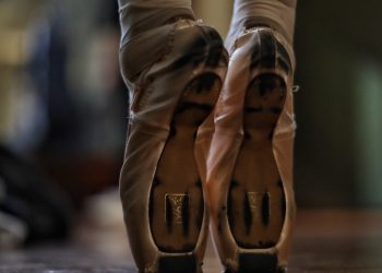 Influenciados por figuras de danza, niños en México quieren aprender ballet