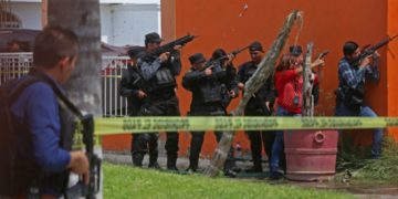 Enfrentamiento de delincuentes y policía en Tlajomulco, mueren 4