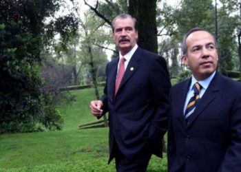 Calderón acusado de encubrir actos de corrupción de Fox