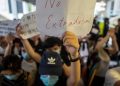 Hong Kong suspende de forma temporal propuesta de ley de extradición a China