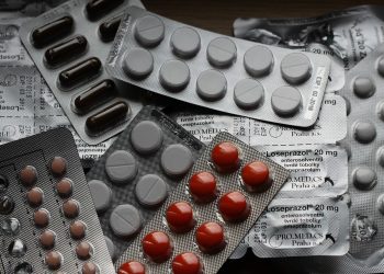 AWaRe permitirá administrar la prescripción de antibióticos: OMS