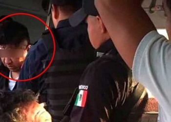 Sujeto eyaculó sobre joven en el camión y pasajeros lo golpearon