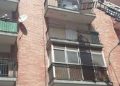 Bomberos rescataron a un perro en balcón a pleno sol: ya estaba muerto