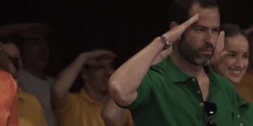 Salinas íntimo amigo del fundador de Nxivm, acusado de delitos como tráfico sexual de mujeres y fraude