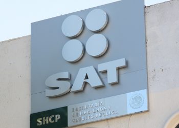 SAT detectó a más de 8 mil empresas que emitieron facturas falsas