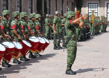Ceremonia de despedida de la banda de guerra del   40/o. Batallón de Infantería