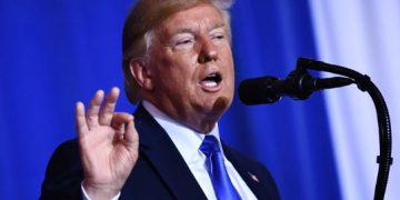 Confirmado por Trump que el domingo inician las redadas en busca de indocumentados