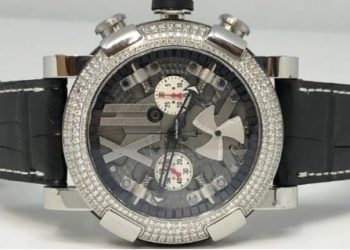 El narco- reloj hecho con restos del Titanic fue vendido ayer en al subasta del GobMex