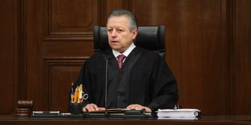 Buscan proteger a las mujeres pobres al abortar, ya que las ricas siempre lo han hecho: Zaldívar
