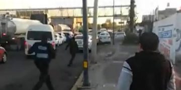 Fuerte balacera a plena luz del día en San Juan de Aragón; varios heridos