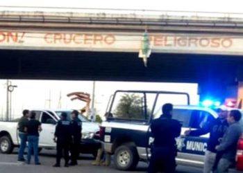 #VIDEO Encuentran cadáveres colgando en puentes de Guanajuato