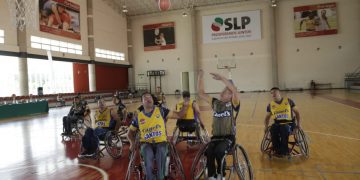 León Club campeón de la III Copa FENAPO de basquetbol sobre silla de ruedas