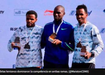 Kenianos ganan ambas ramas del Maratón de la CDMX