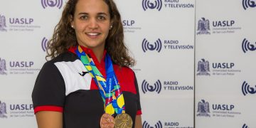 María Mata estudiante de la UASLP participa en natación de los Juegos Panamericanos de Lima, Perú