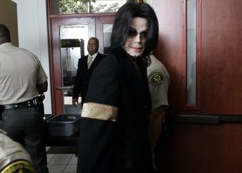 Documental revela secretos de la autopsia de Michael Jackson