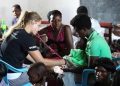 Fue voluntaria contra la desnutrición en Uganda: ahora enfrenta un juicio por la muerte de 105 niños