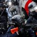 Policía de Hong Kong reprime protesta con gas lacrimógeno y balas de goma