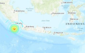 Sacude sismo de 7.4 a Indonesia y activa alerta de tsunami