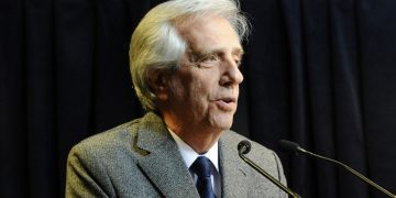 El presidente de Uruguay tiene un tumor maligno; una biopsia lo confirmó