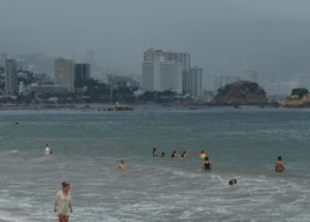 Cae turismo por sargazo así como percepción negativa de México