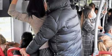 Con alfileres mujeres combatirán el acoso en Tamaulipas