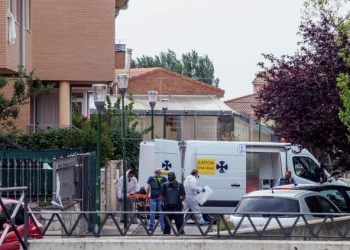 En España un cazador mata a su esposa, hiere de gravedad a su hijo y se suicida