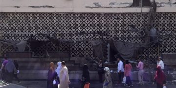 Posible ataque terrorista frente a hospital en El Cairo deja 20 muertos
