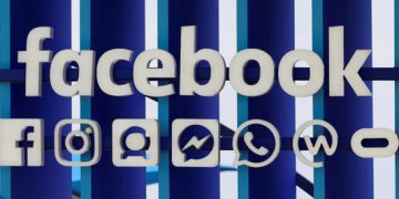 Facebook viola privacidad de usuarios; contrató personas para escuchar mensajes privados