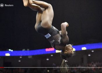 Simone Biles realiza sorprendente “triple doble” movimiento nunca antes visto en gimnasia