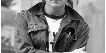 Indocumentados liberados son protegidos por ley inspirada en argumento jurídico del Beatle John Lennon