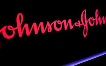 Multan a Johnson & Johnson  a pagar 572 mdd, por crear epidemia de opioides