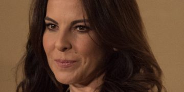 Complicado abrirse puertas en EE.UU. ya que estereotipan a migrantes:    Kate del Castillo