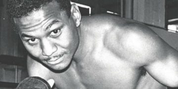 Muere “Mantequilla” Nápolesa a sus 79 años, excampeón mundial de boxeo