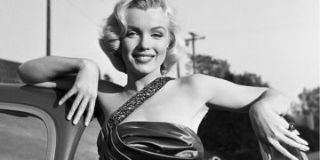 Fotos del cadáver de Marilyn Monroe, un fotógrafo tomó al colarse en la morgue