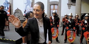 Venta ilegal de plazas deja 85 mdp
