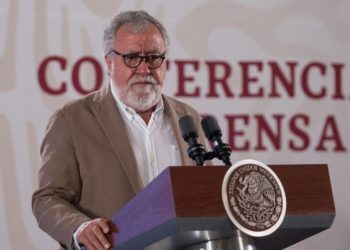 Podrían seguir en Guerrero los normalistas de Ayotzinapa: Encinas