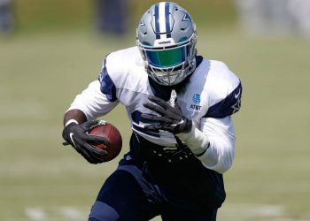 Contrato de 90 mdd vuelve a Ezekiel Elliot, el corredor mejor pagado de la NFL