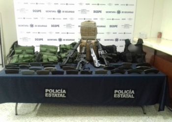 Aseguran armas, cartuchos, equipo táctico, drogas y vehículos en Laguna de San Vicente