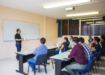 Promocionan la única Maestría en Economía Matemática del país