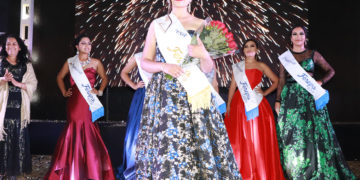 Coronan a Diana Luna como reina de la Ferepo 2019