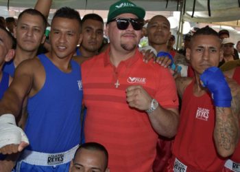 El boxeador Andy Ruiz estuvo en el penal del Topo Chico