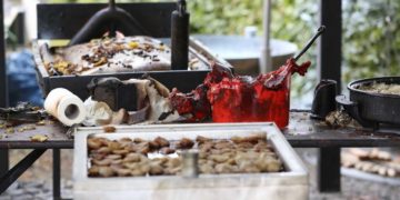 Explota guisado en feria gastronómica: un muerto y 14 heridos